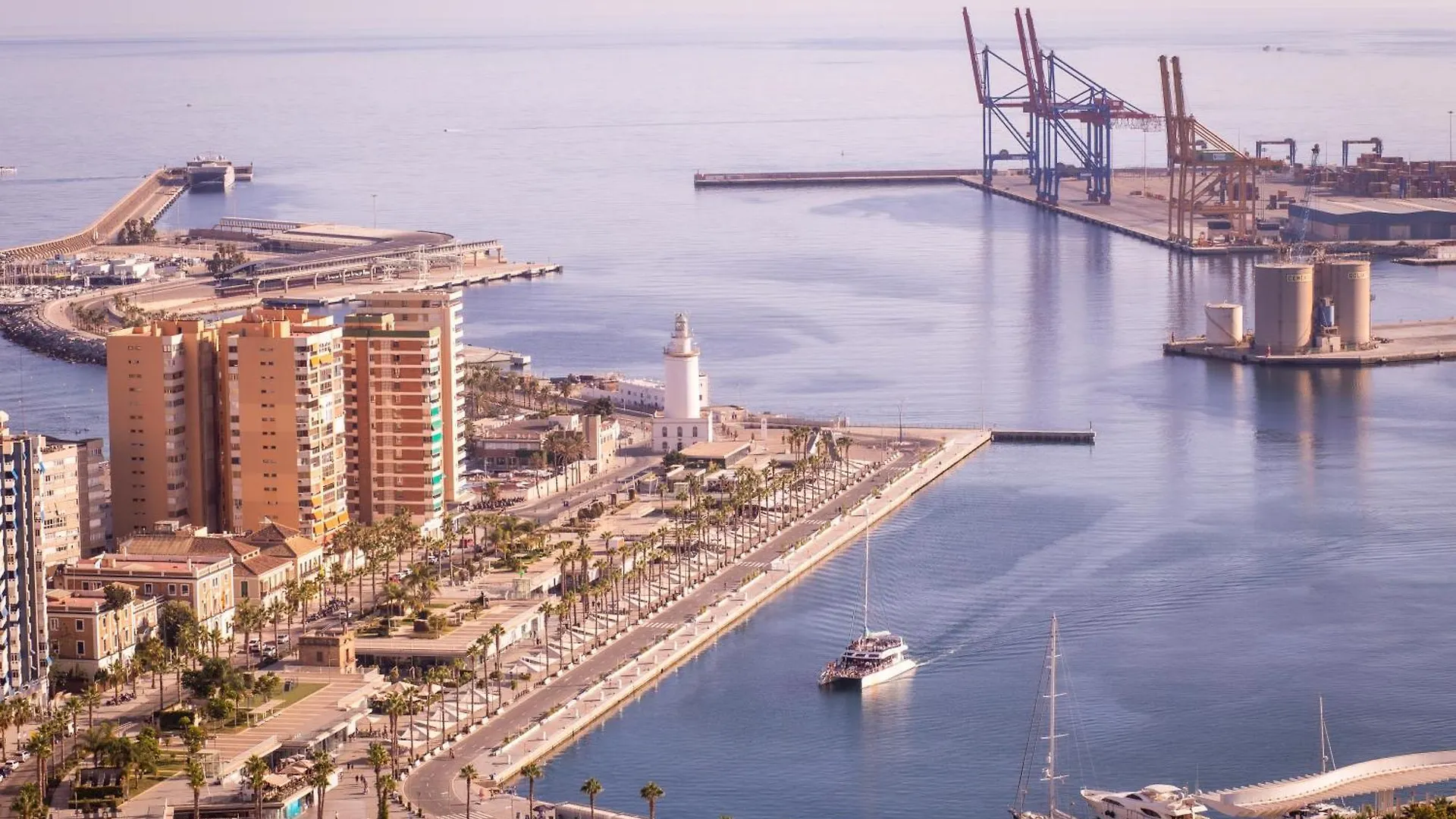 Apartamiento Con Naranjas Málaga 0*,  Spanien